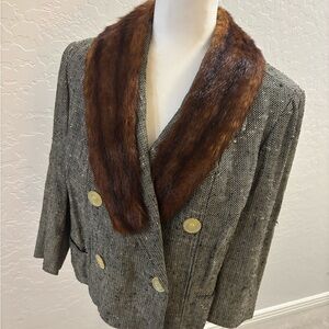 Vintage Double-Breasted Blazer with Fur Collar